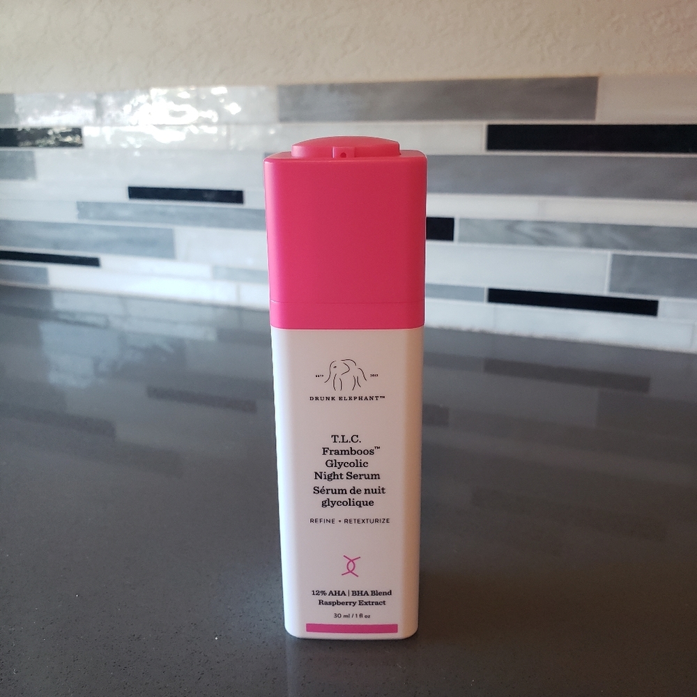 Drunk Elephant TLC Framboos Glycolic Night Serum